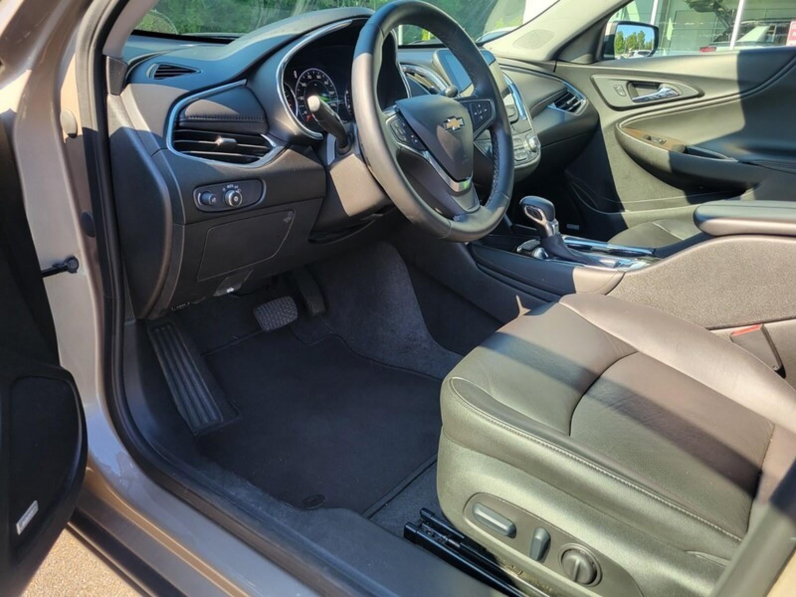 2024 Chevrolet Malibu 2LT