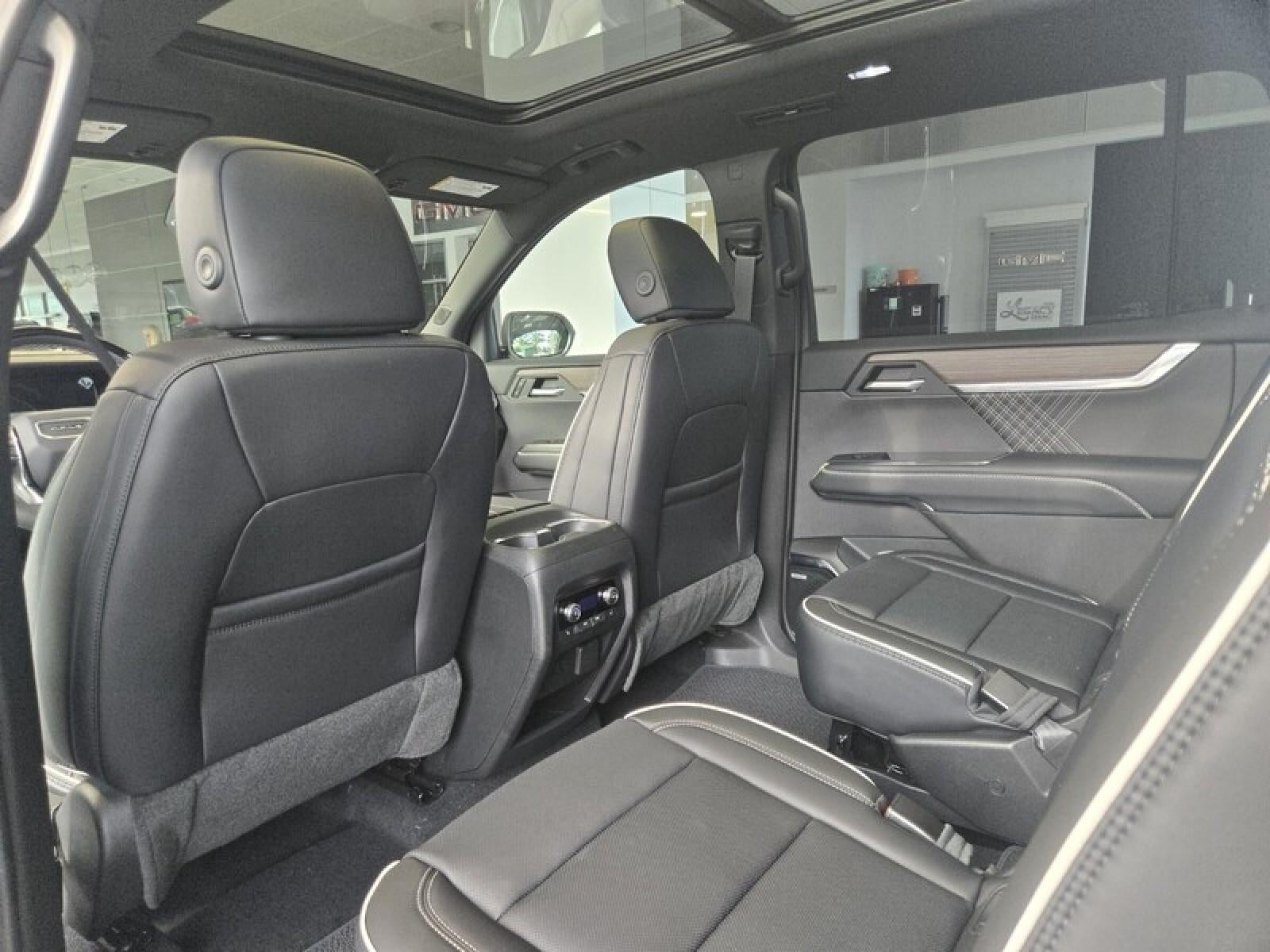 2027 GMC Acadia Denali