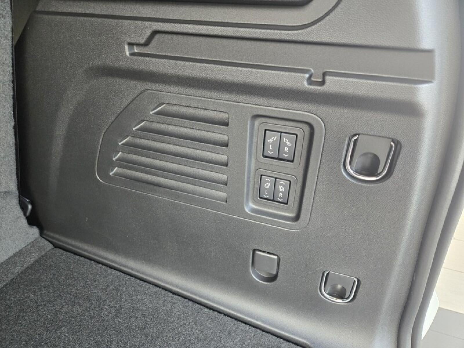 2027 GMC Acadia Denali