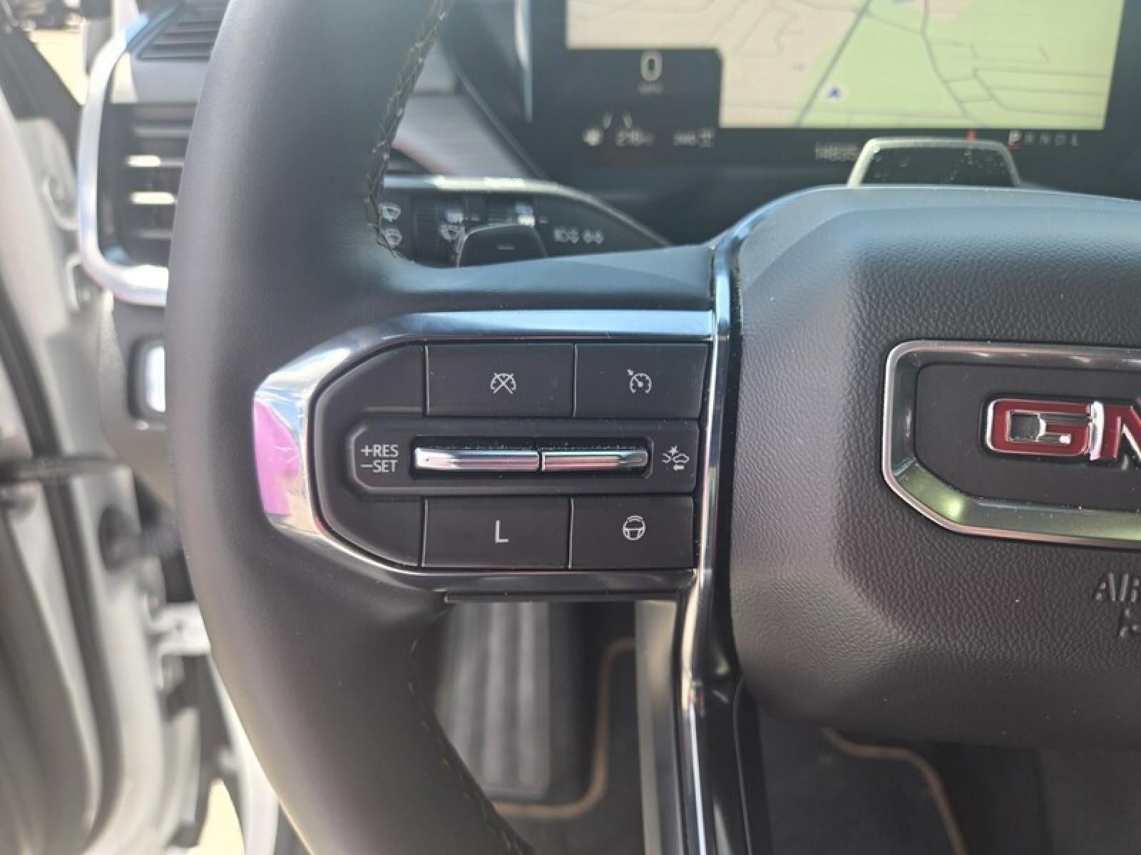 2024 GMC Acadia AT4