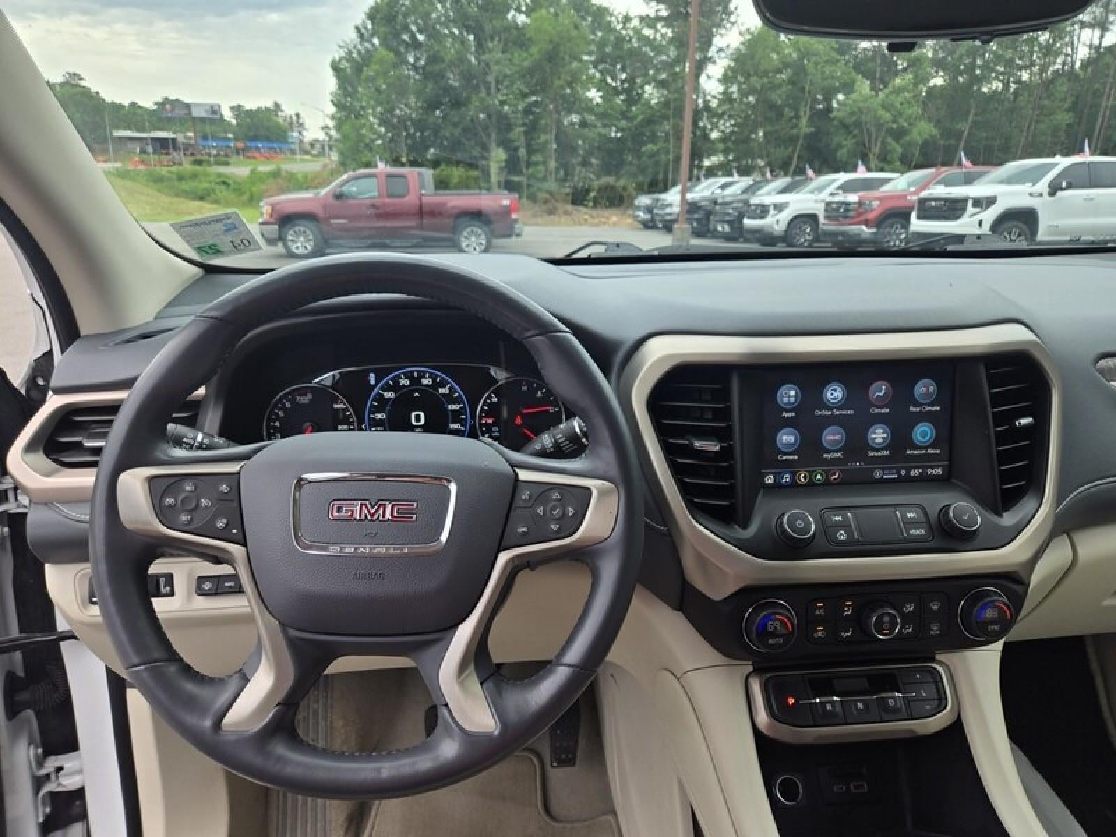 2022 GMC Acadia Denali