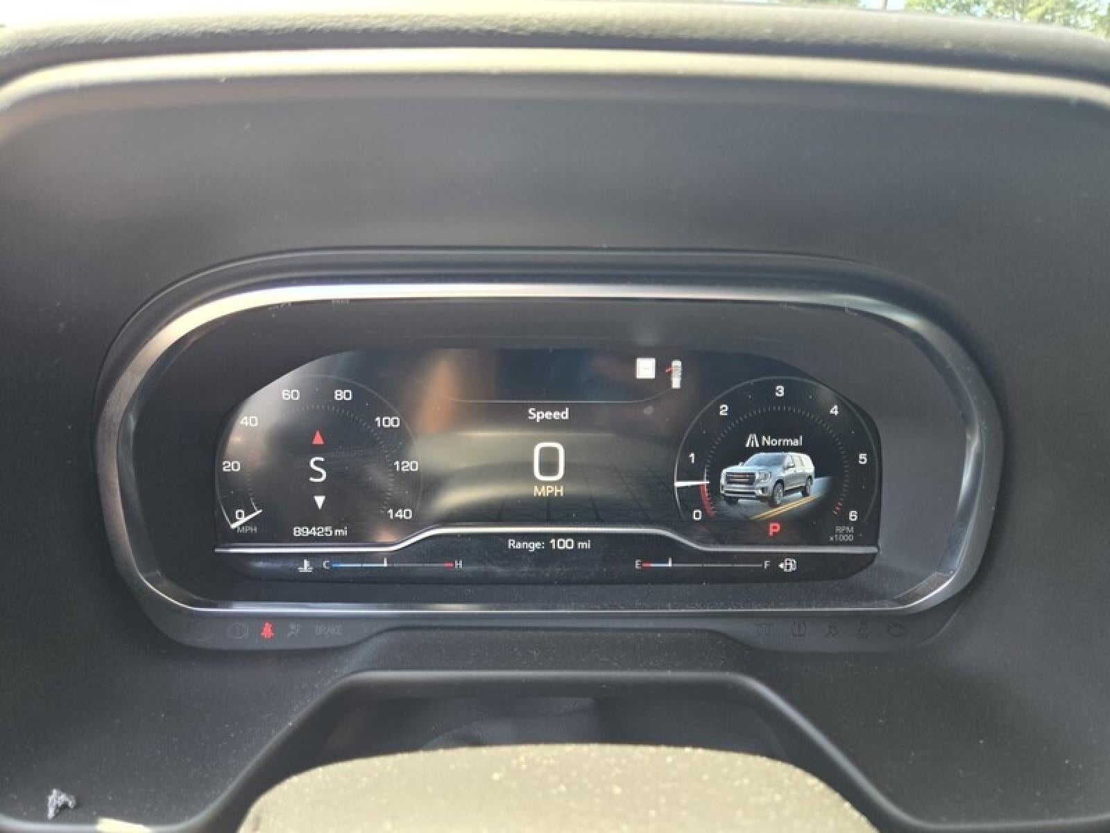 2022 GMC Yukon SLT