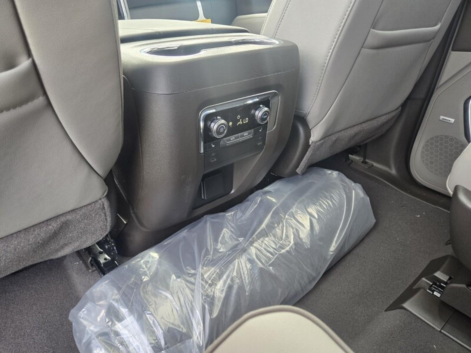 2027 GMC Yukon Elevation