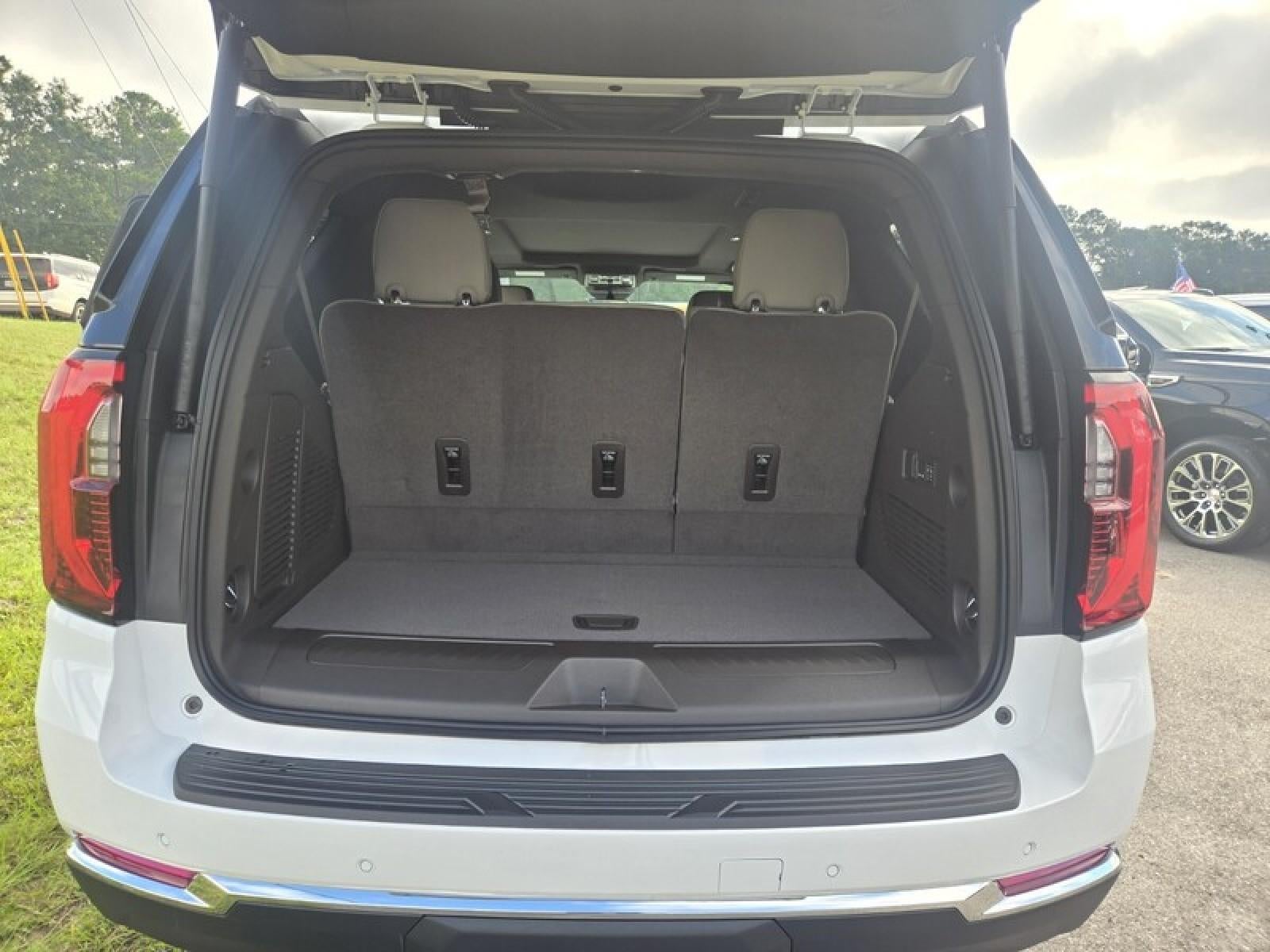 2027 GMC Yukon Elevation