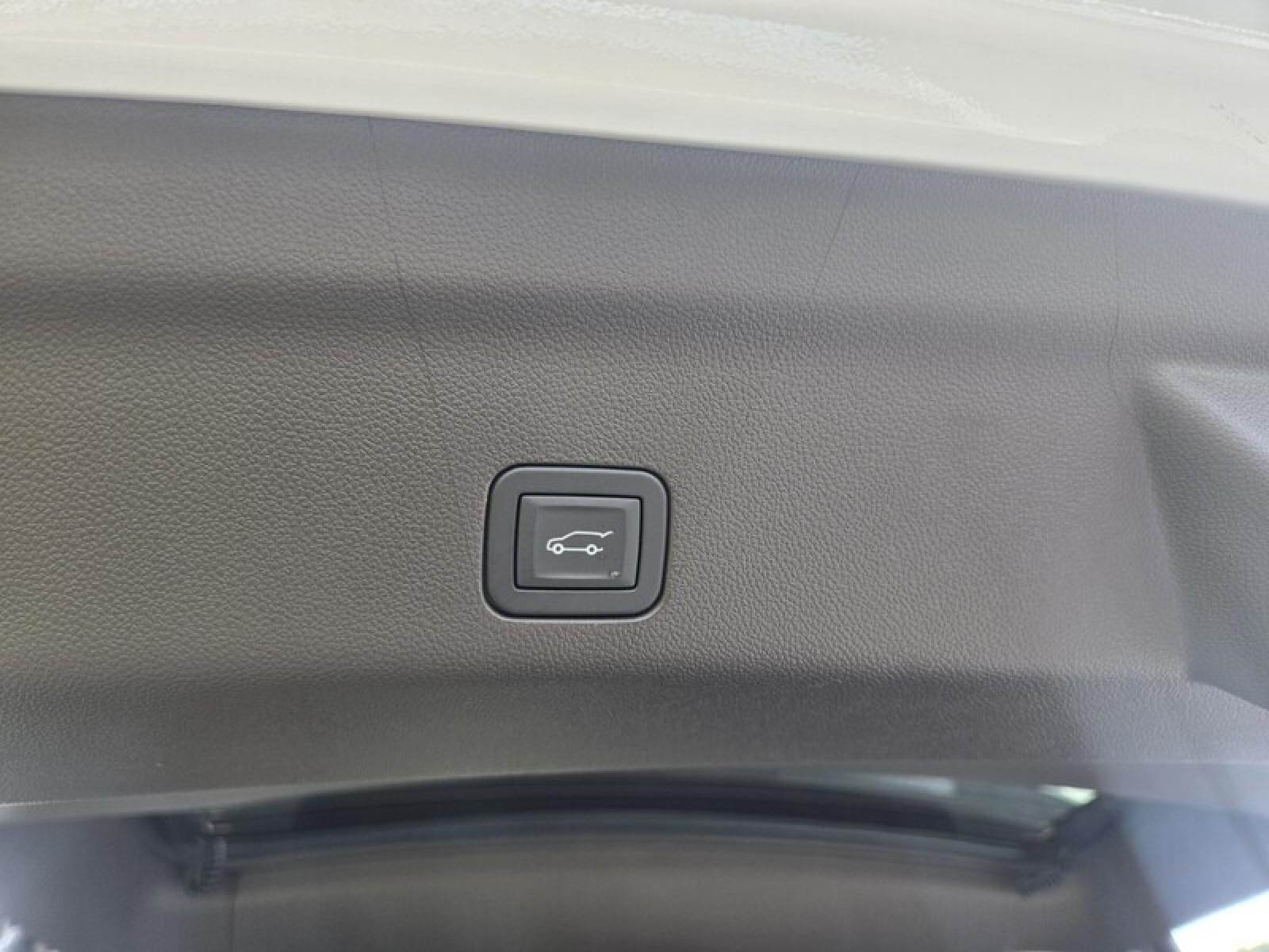 2027 GMC Yukon Elevation