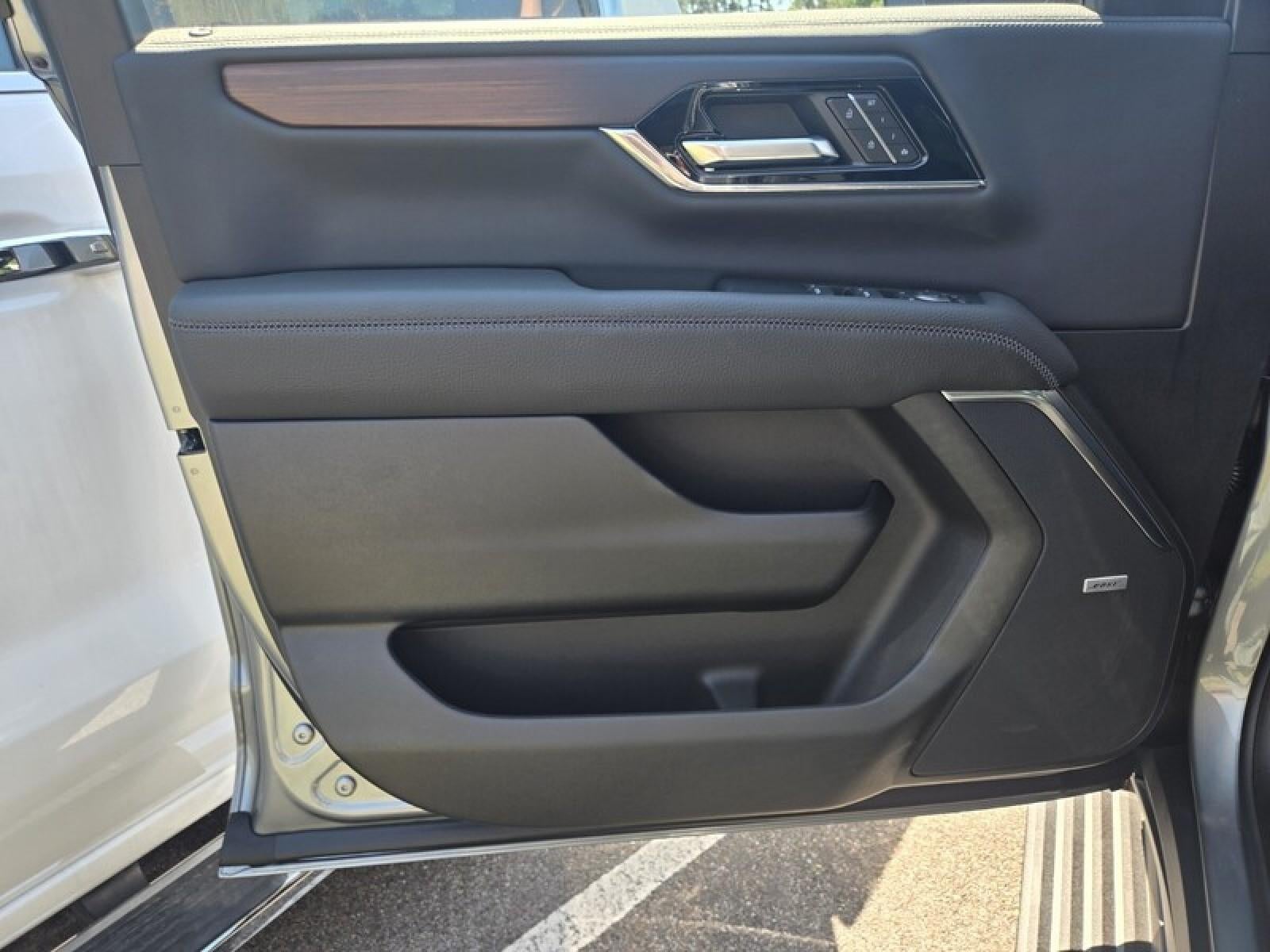 2027 GMC Yukon Denali