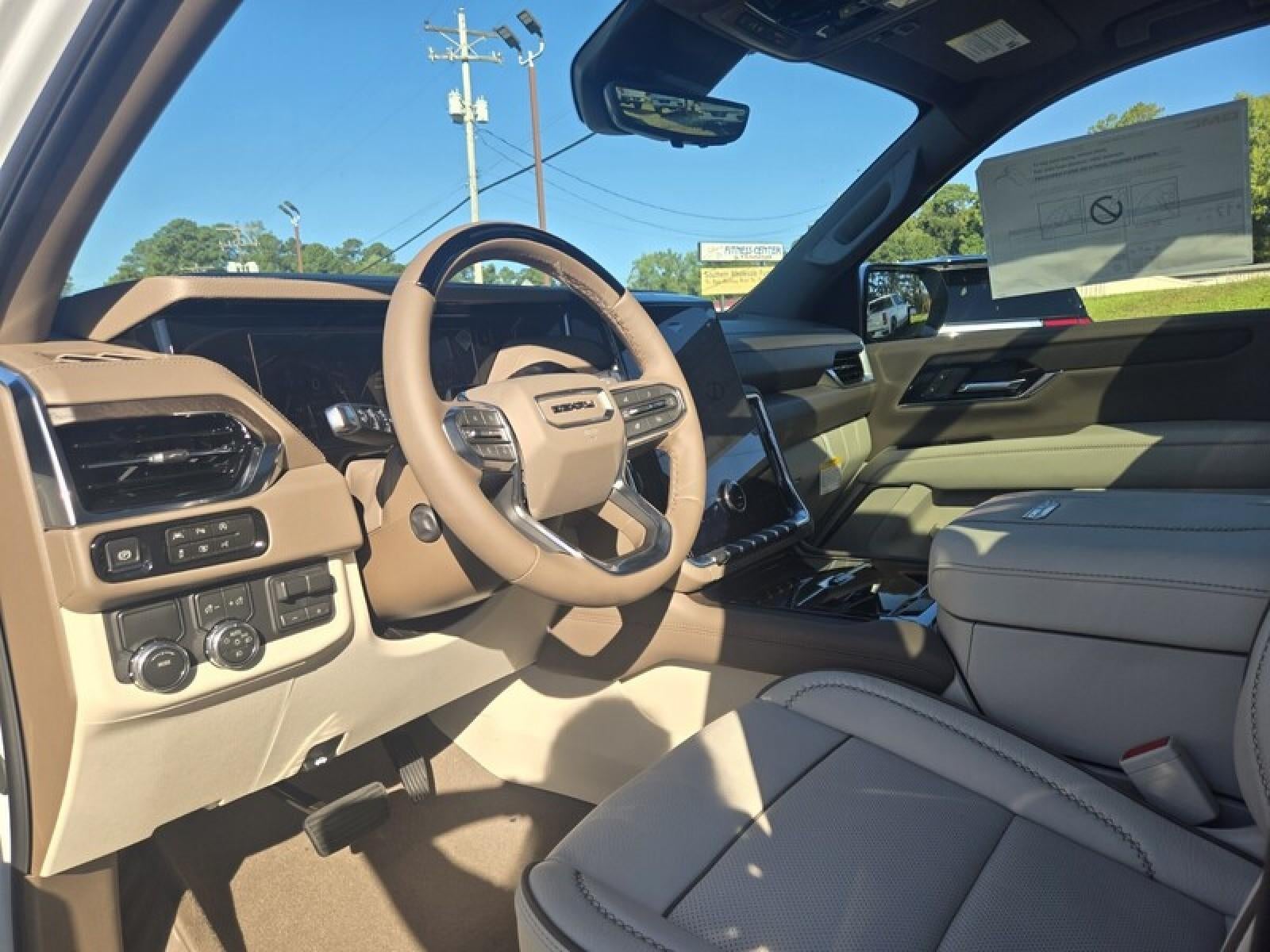 2027 GMC Yukon Denali - Photo 20