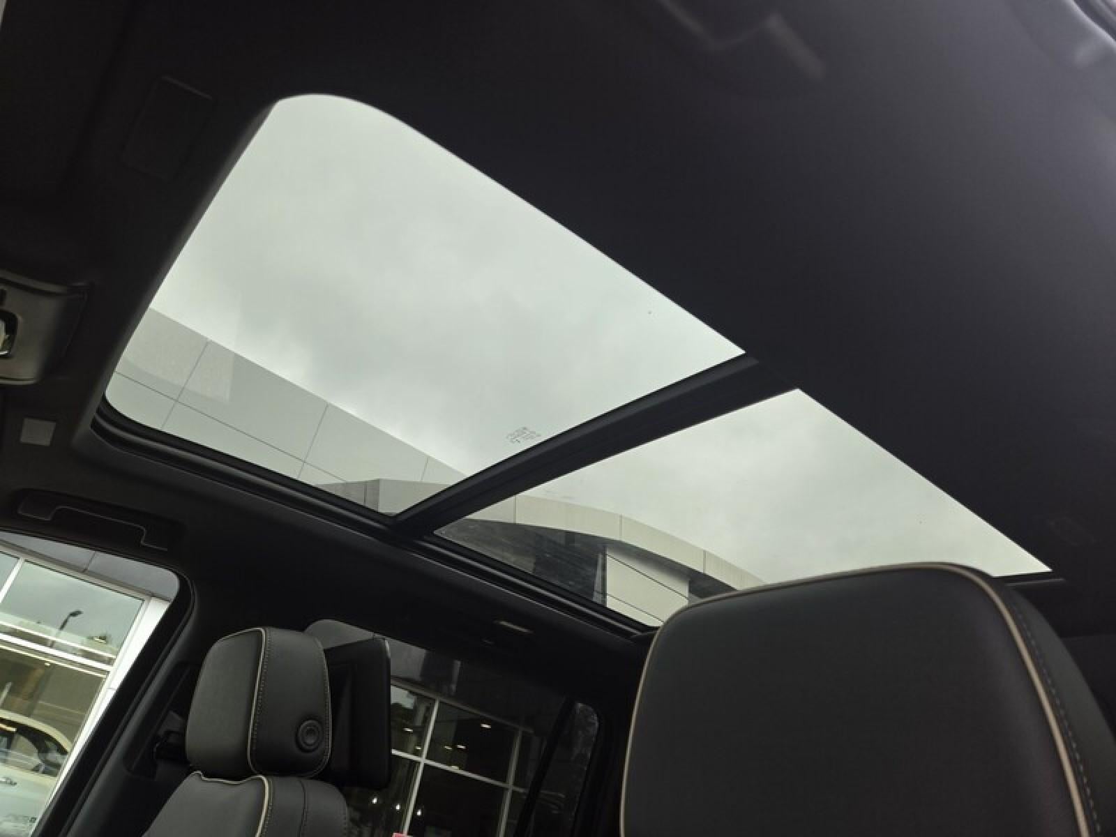 2026 GMC Yukon XL Elevation - Photo 24