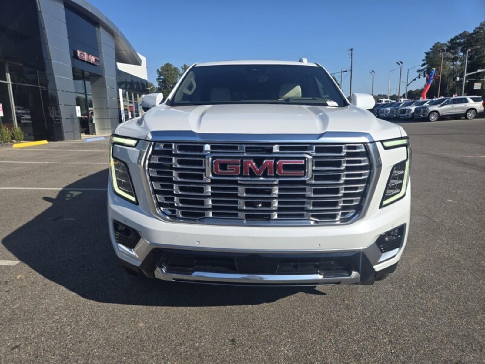 2026 GMC Yukon XL Denali - Photo 34