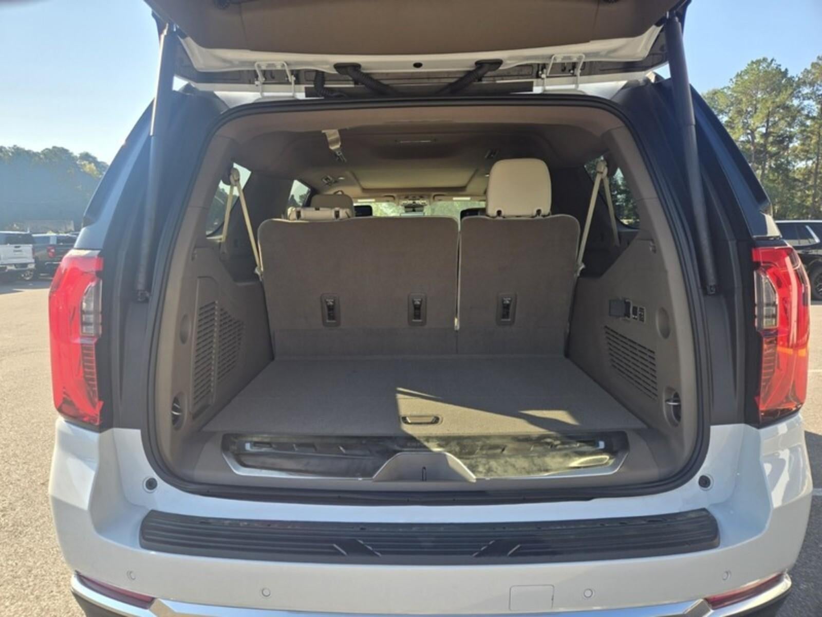 2026 GMC Yukon XL Denali - Photo 39