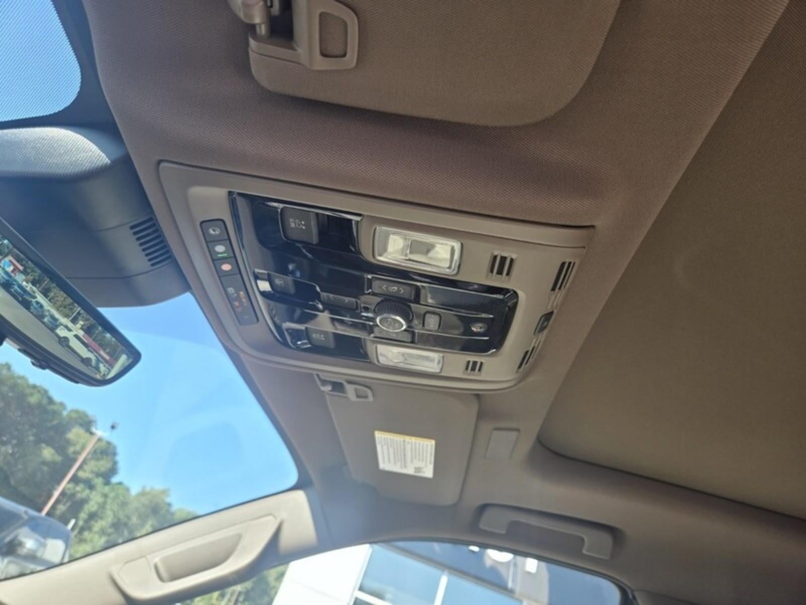 2026 GMC Yukon XL Denali - Photo 51