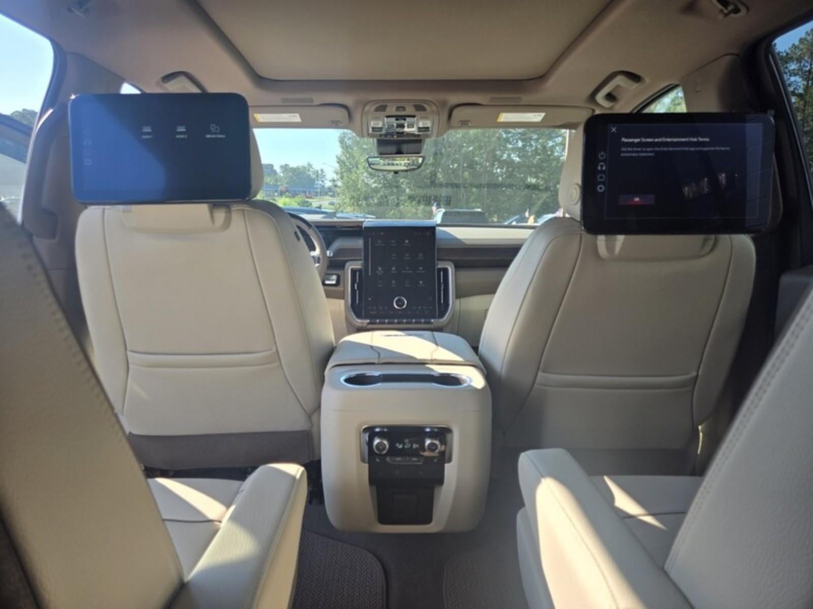2026 GMC Yukon XL Denali - Photo 62