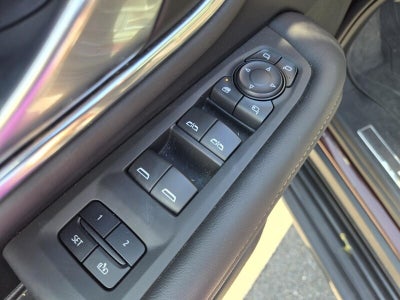 2023 GMC Yukon XL AT4