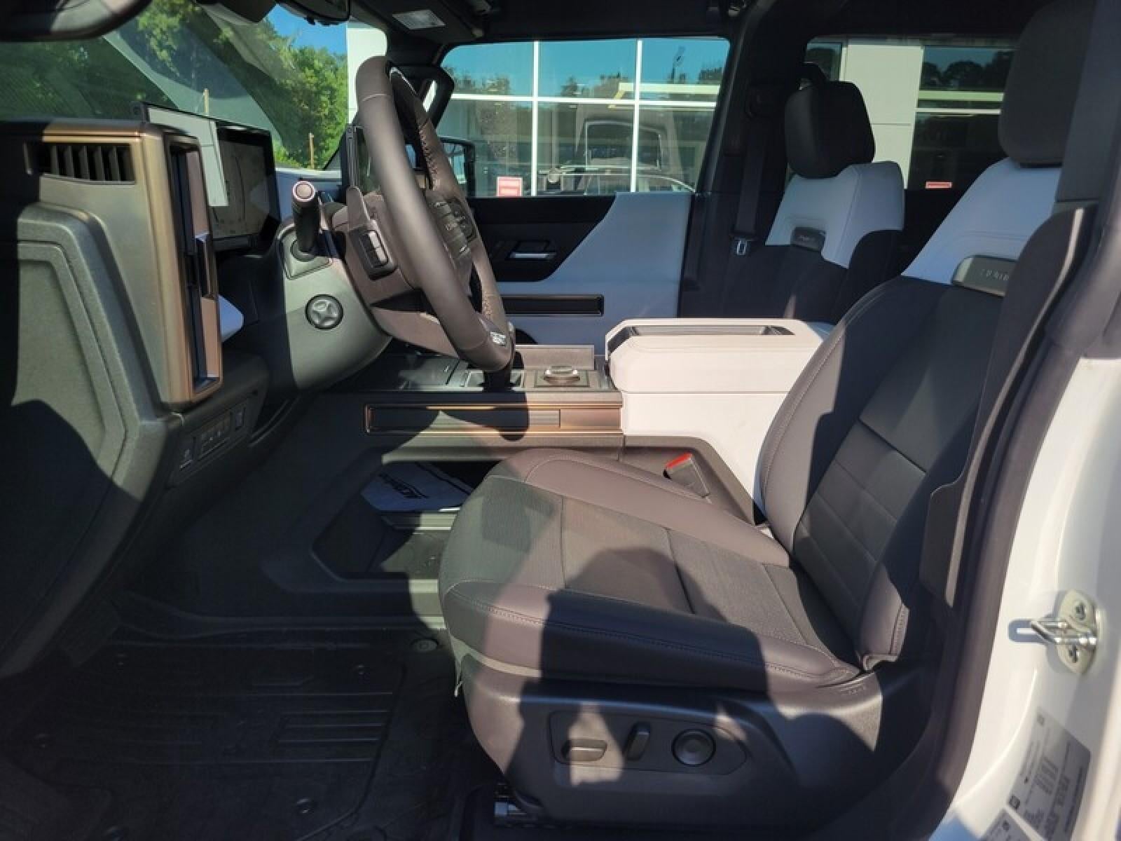 2025 GMC HUMMER EV SUV 2X