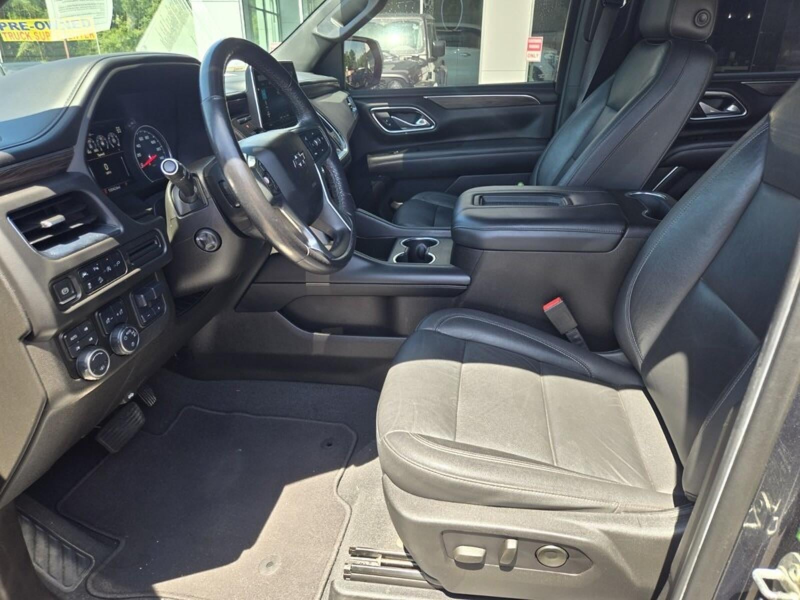 2021 Chevrolet Suburban Z71 - Photo 21