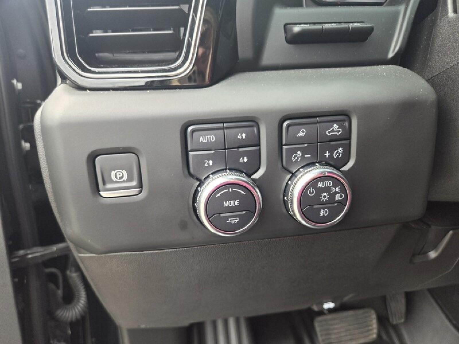 2024 GMC Sierra 2500 HD AT4X