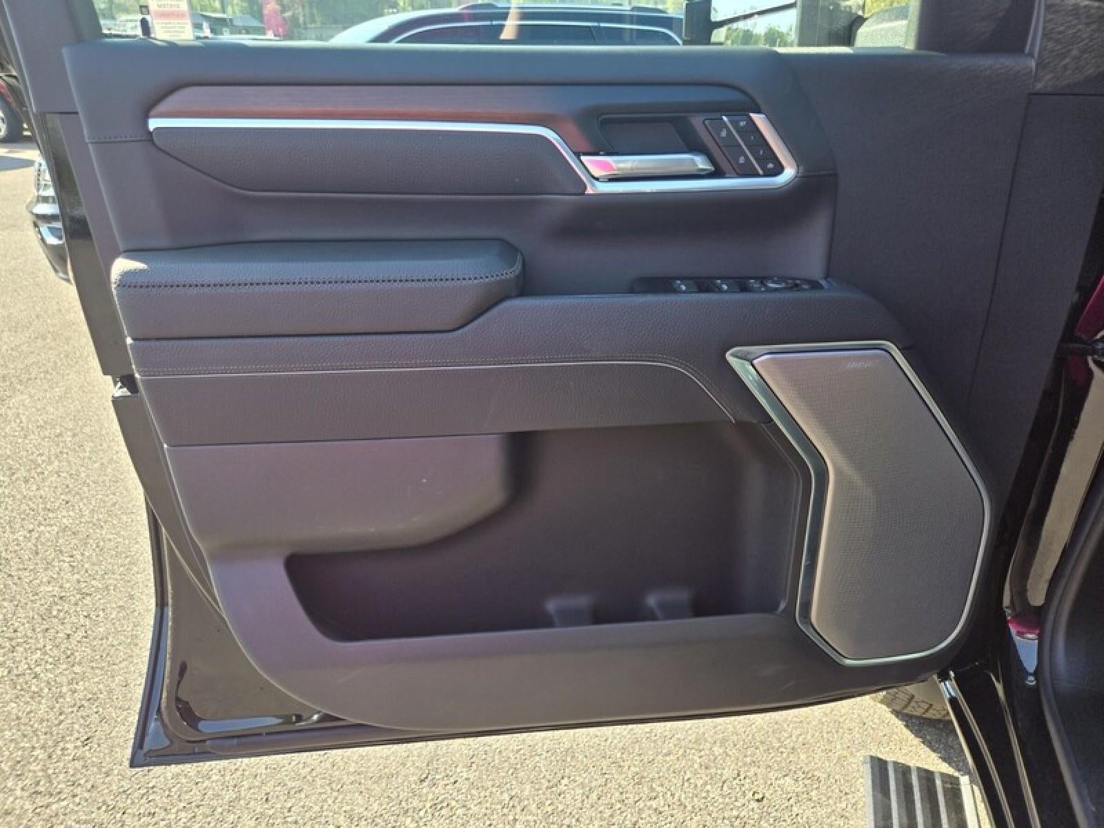 2026 GMC Sierra 3500 HD Denali DRW