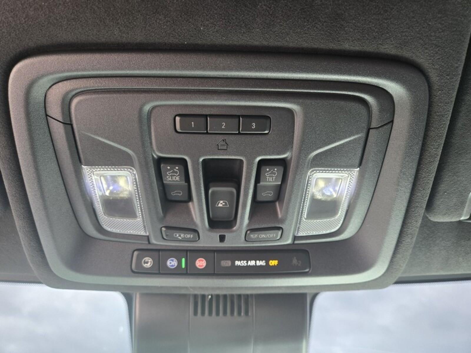 2025 GMC Sierra 3500 HD Denali Ultimate