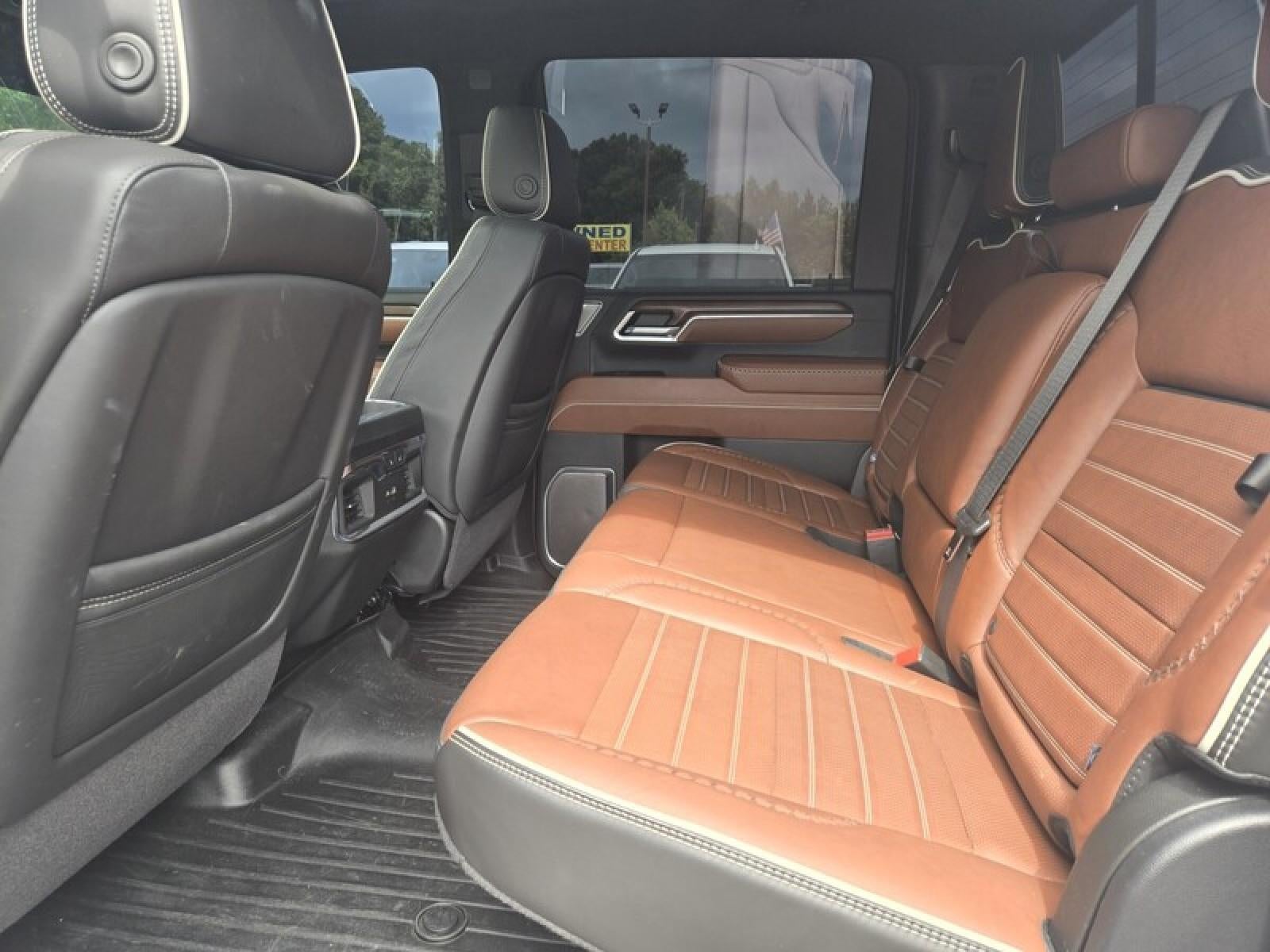 2025 GMC Sierra 3500 HD Denali Ultimate