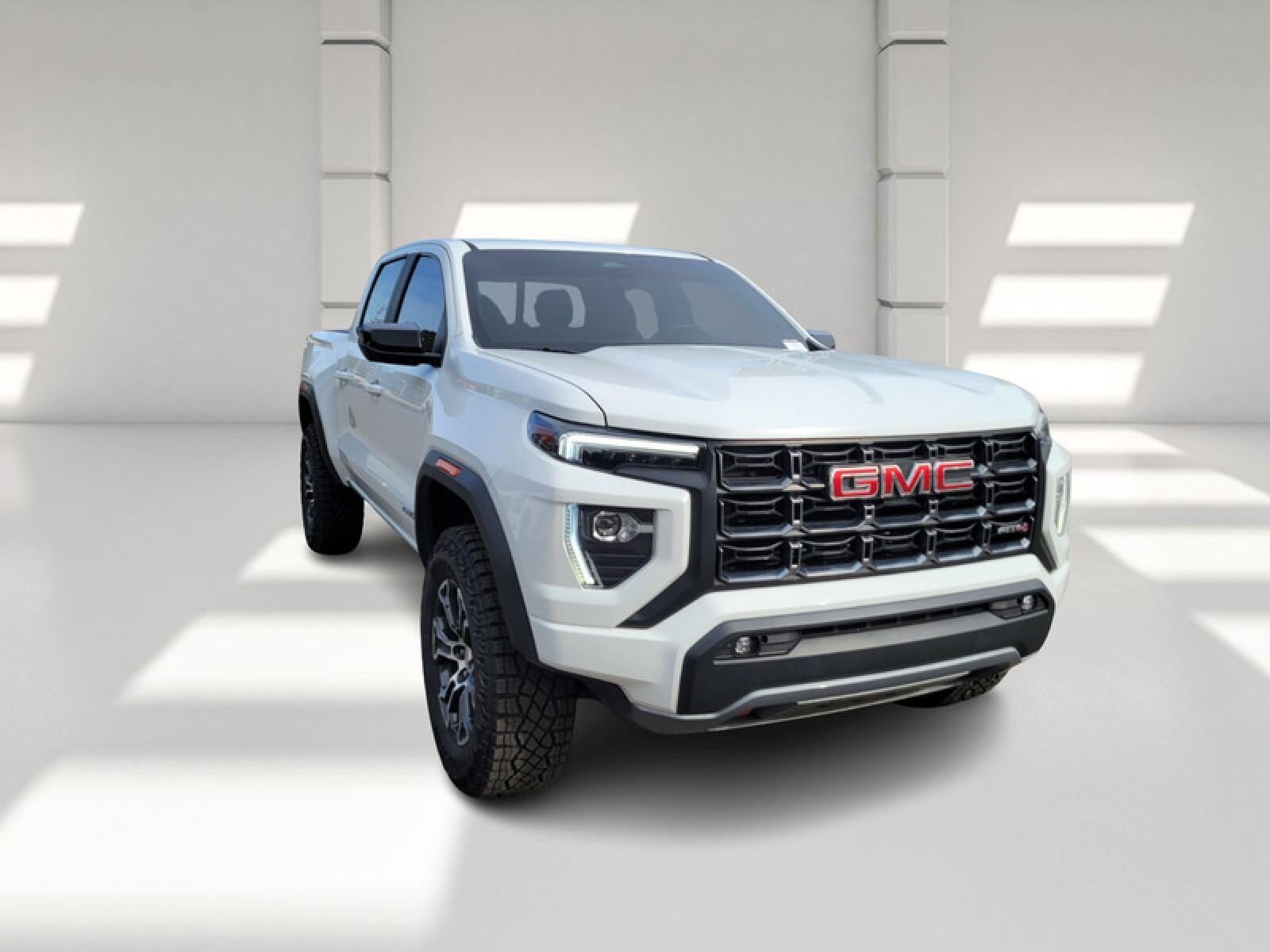 2023 GMC Canyon AT4
