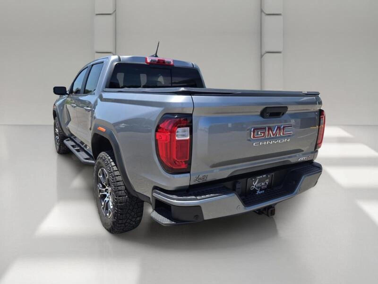 2023 GMC Canyon AT4