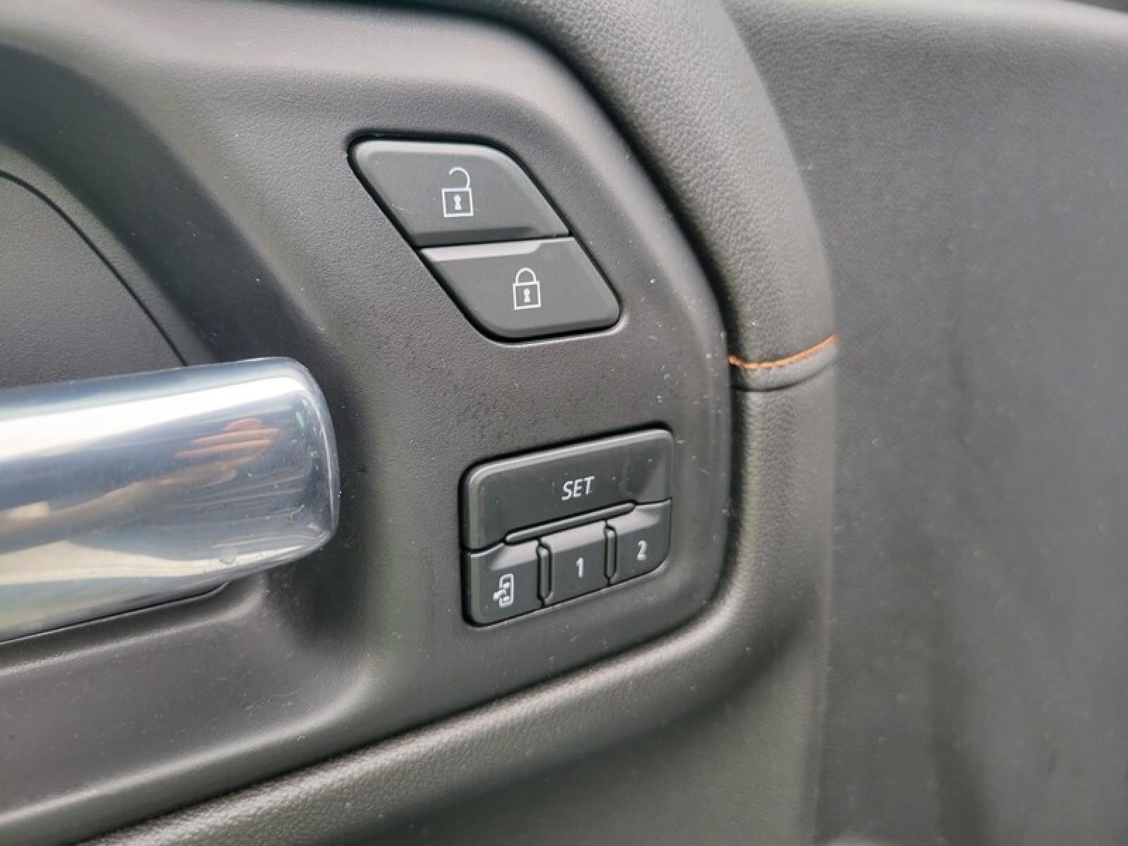 2022 GMC Sierra 1500 Limited AT4