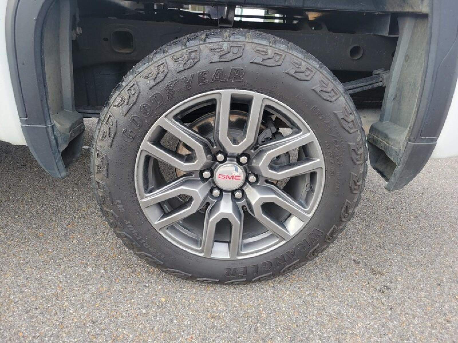 2022 GMC Sierra 1500 Limited AT4