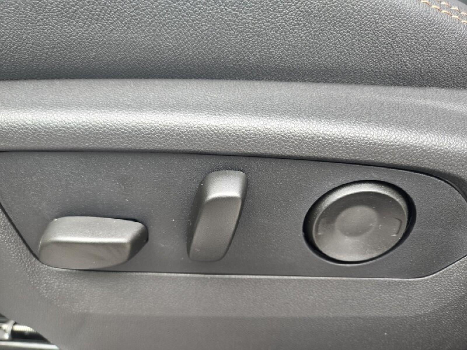 2026 GMC Sierra 1500 AT4 - Photo 19