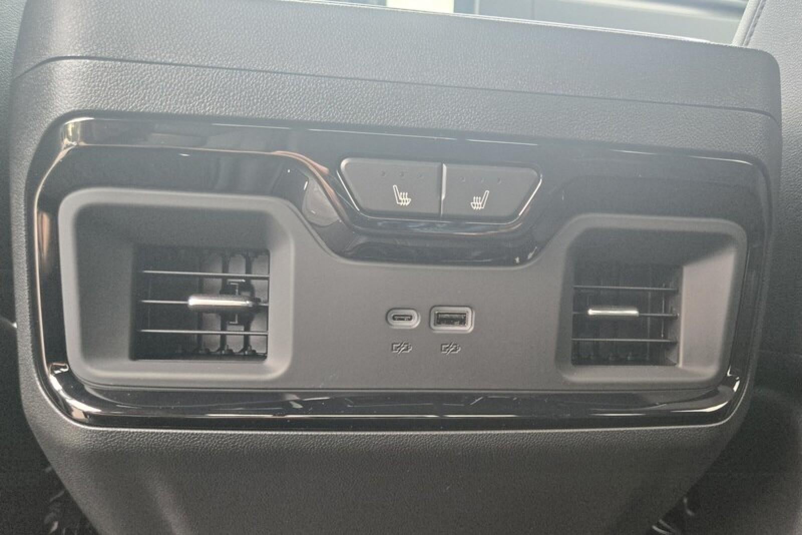 2026 GMC Sierra 1500 AT4 - Photo 25