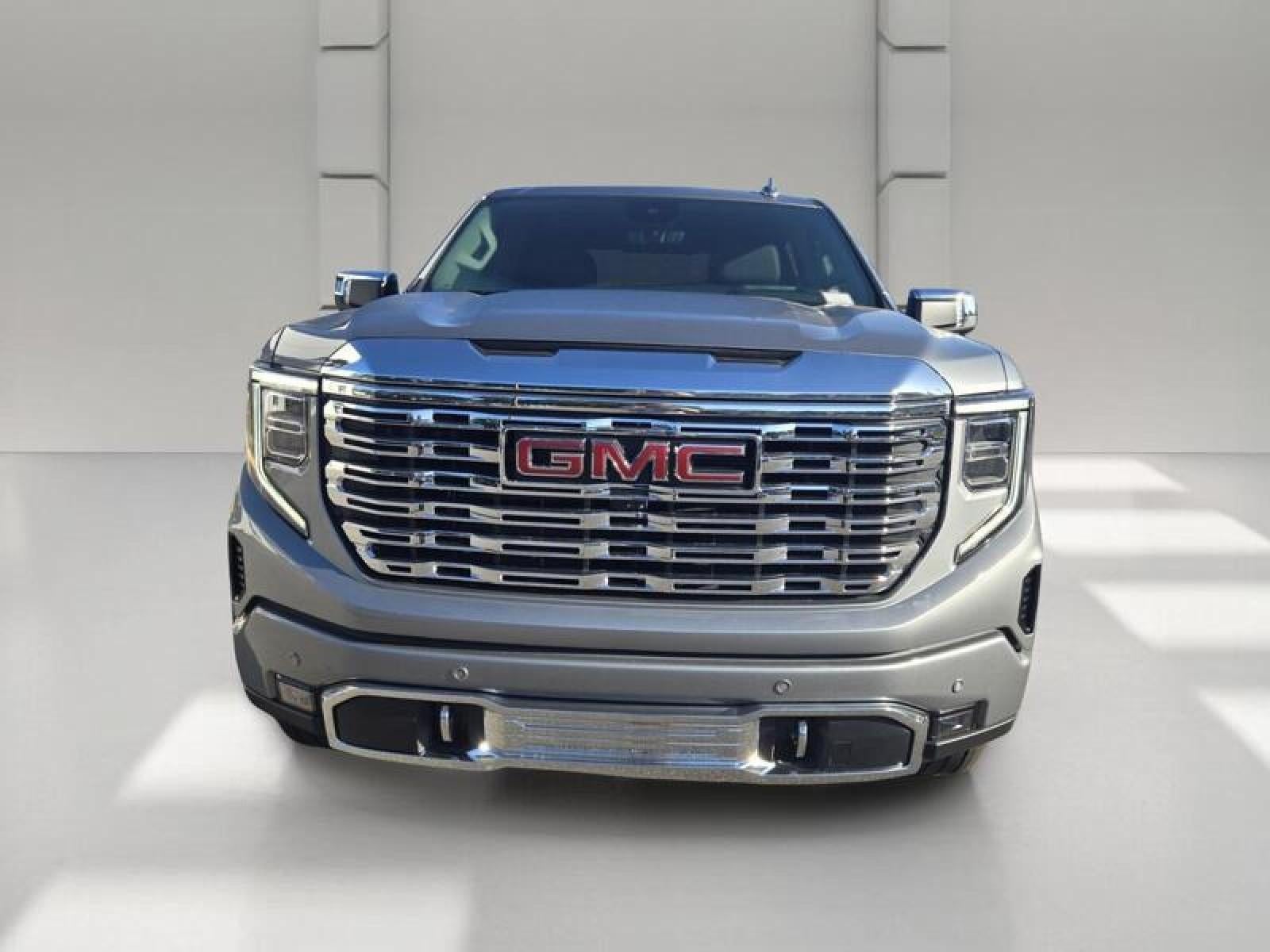 2026 GMC Sierra 1500 Denali - Photo 2