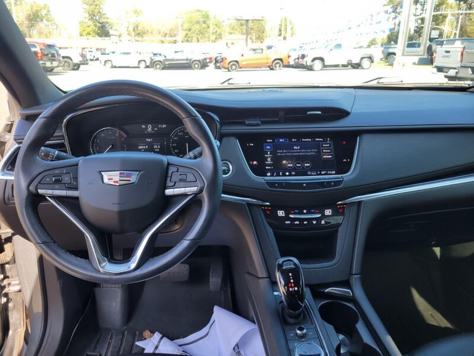 2021 Cadillac XT6 Luxury