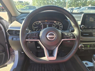 2025 Nissan Altima SR