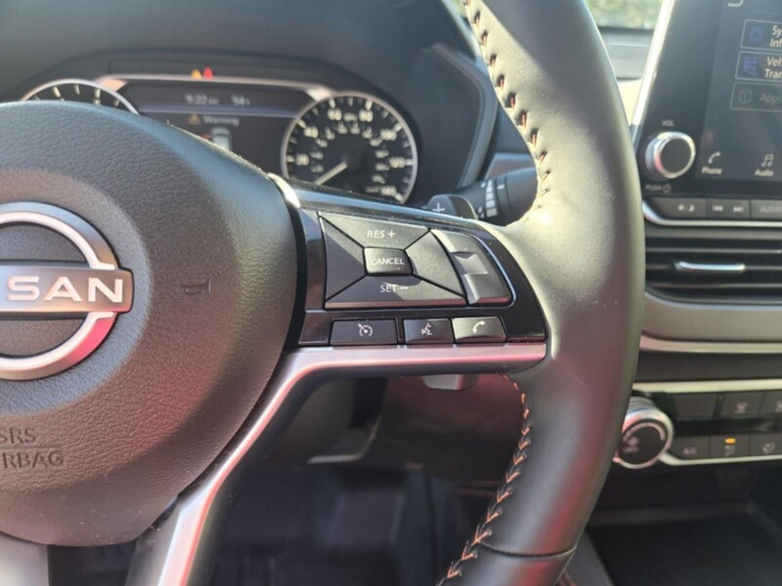 2025 Nissan Altima SR