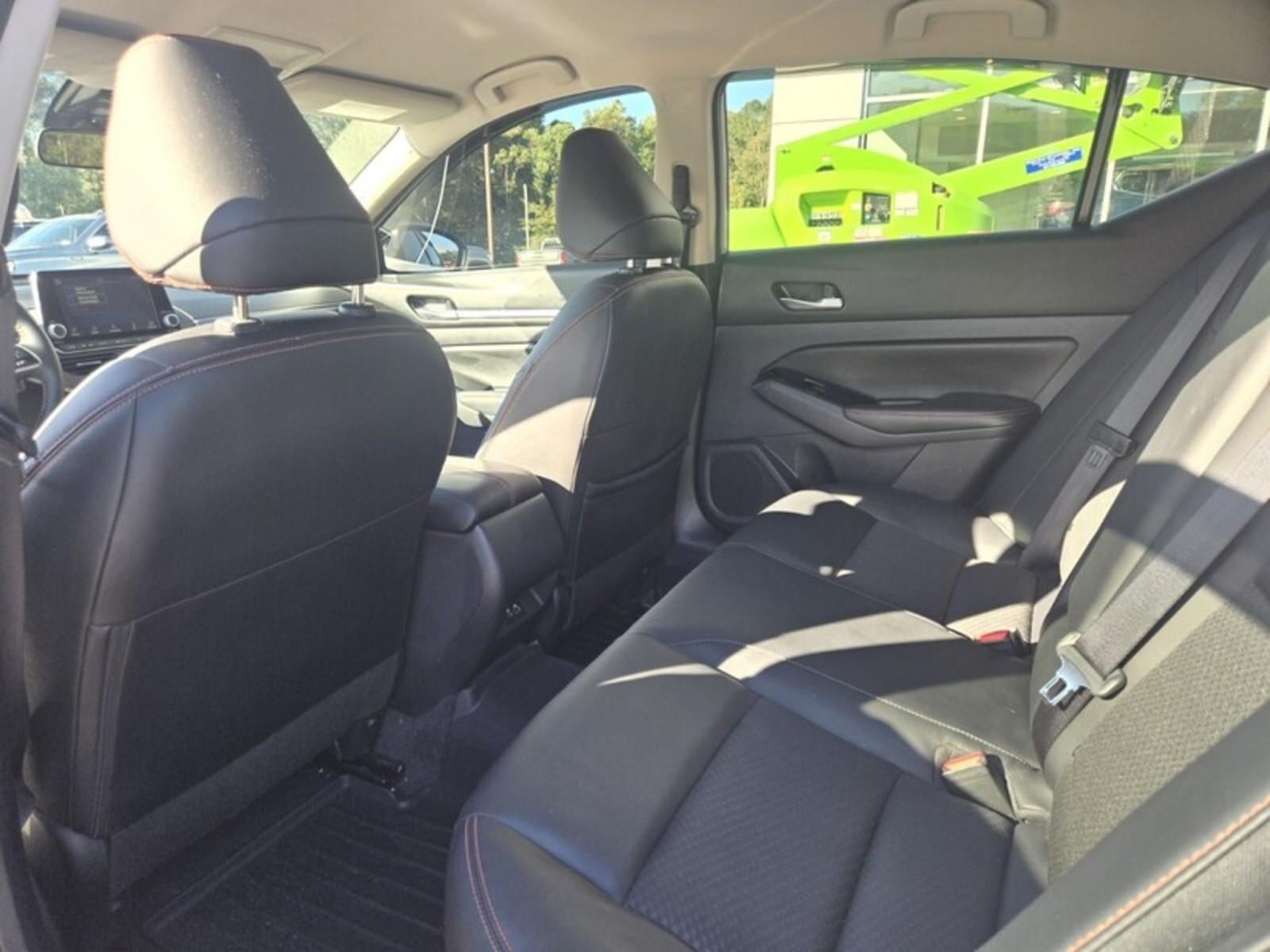 2025 Nissan Altima SR
