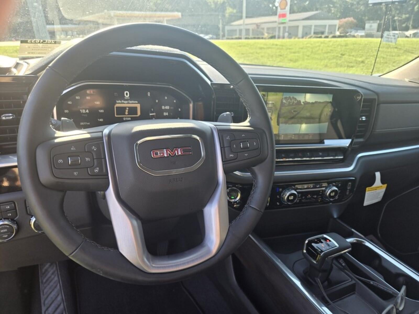 2026 GMC Sierra 1500 SLT - Photo 8