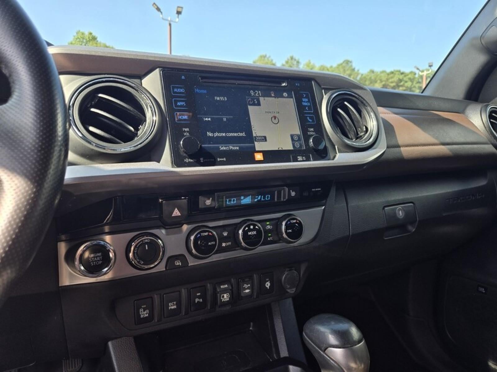 2018 Toyota Tacoma SR