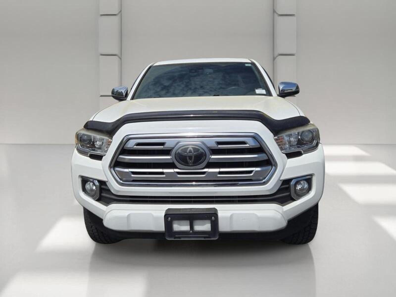 2018 Toyota Tacoma SR