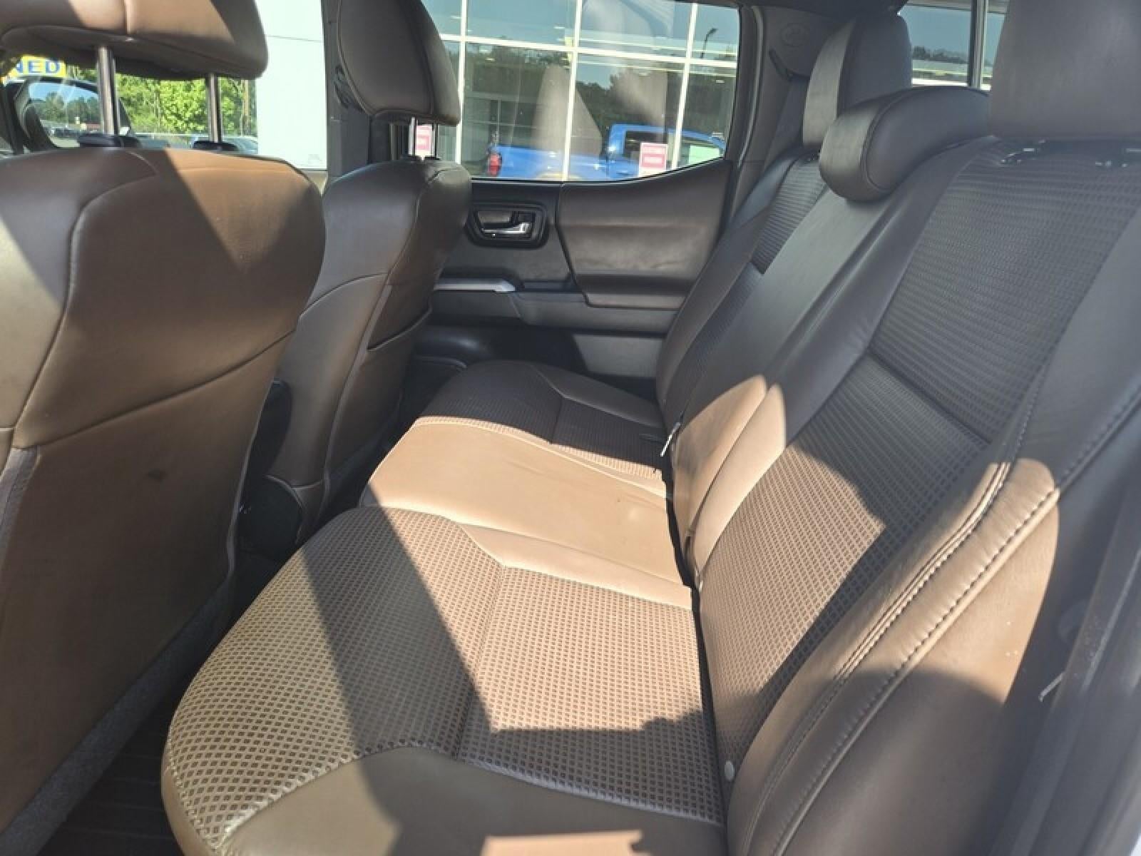 2018 Toyota Tacoma SR