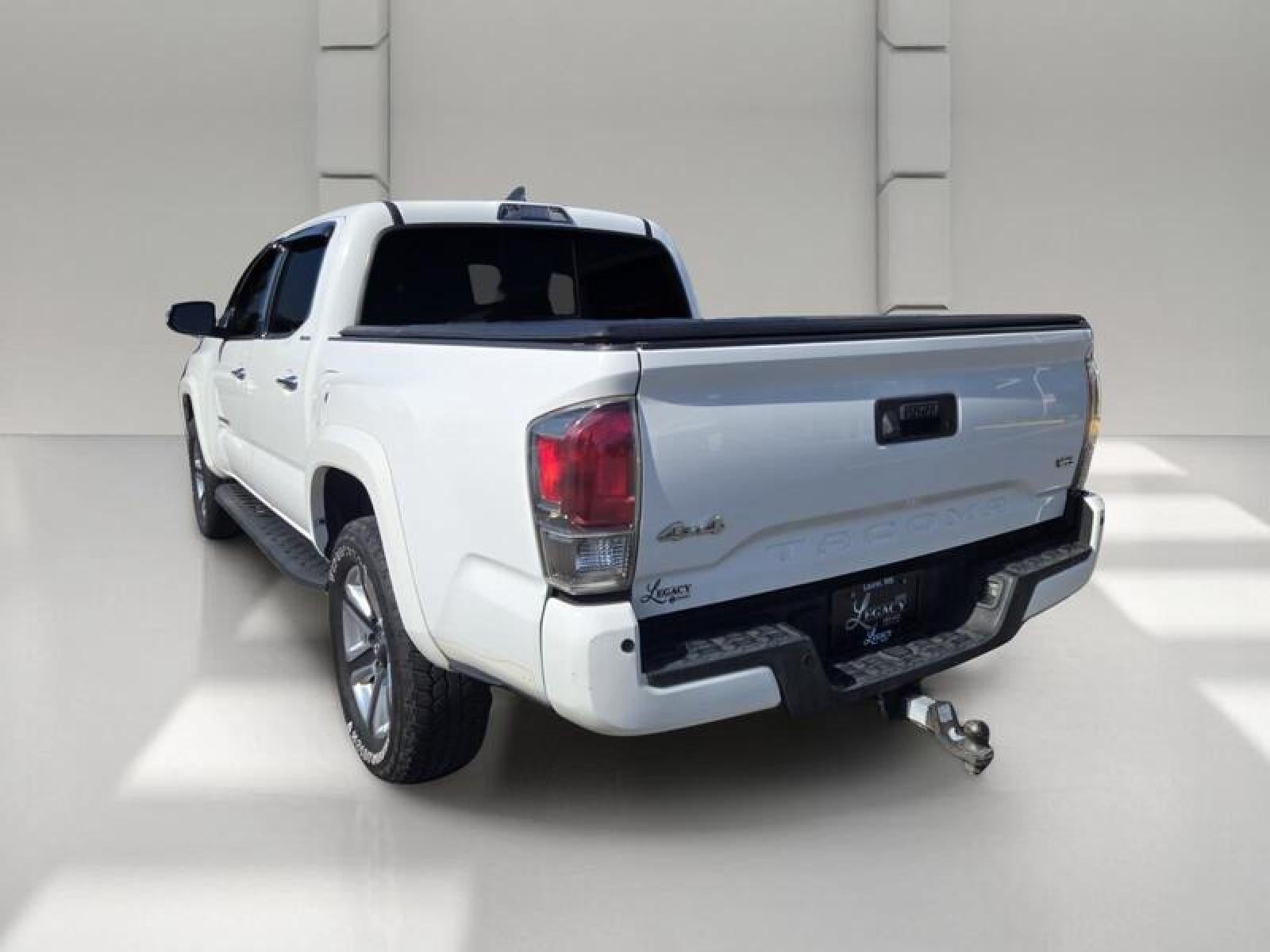 2018 Toyota Tacoma SR