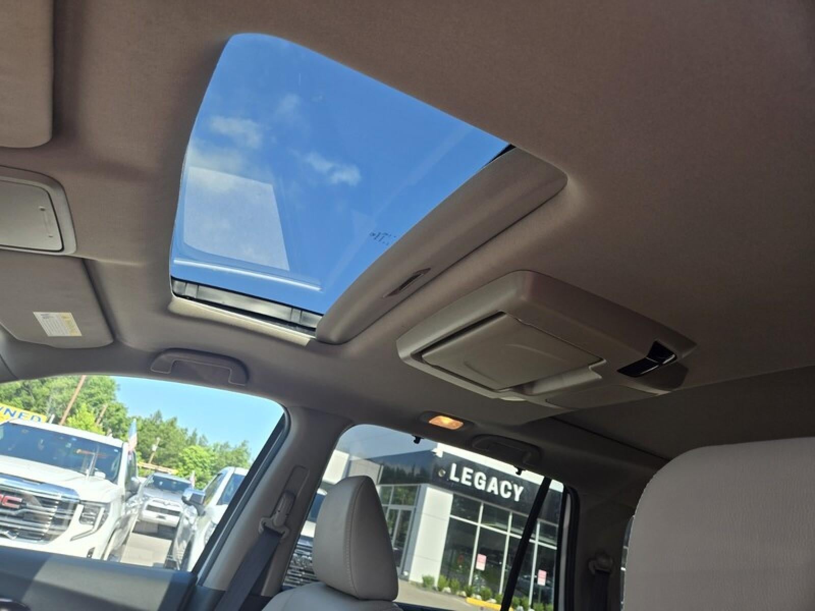 2022 Honda Pilot Elite
