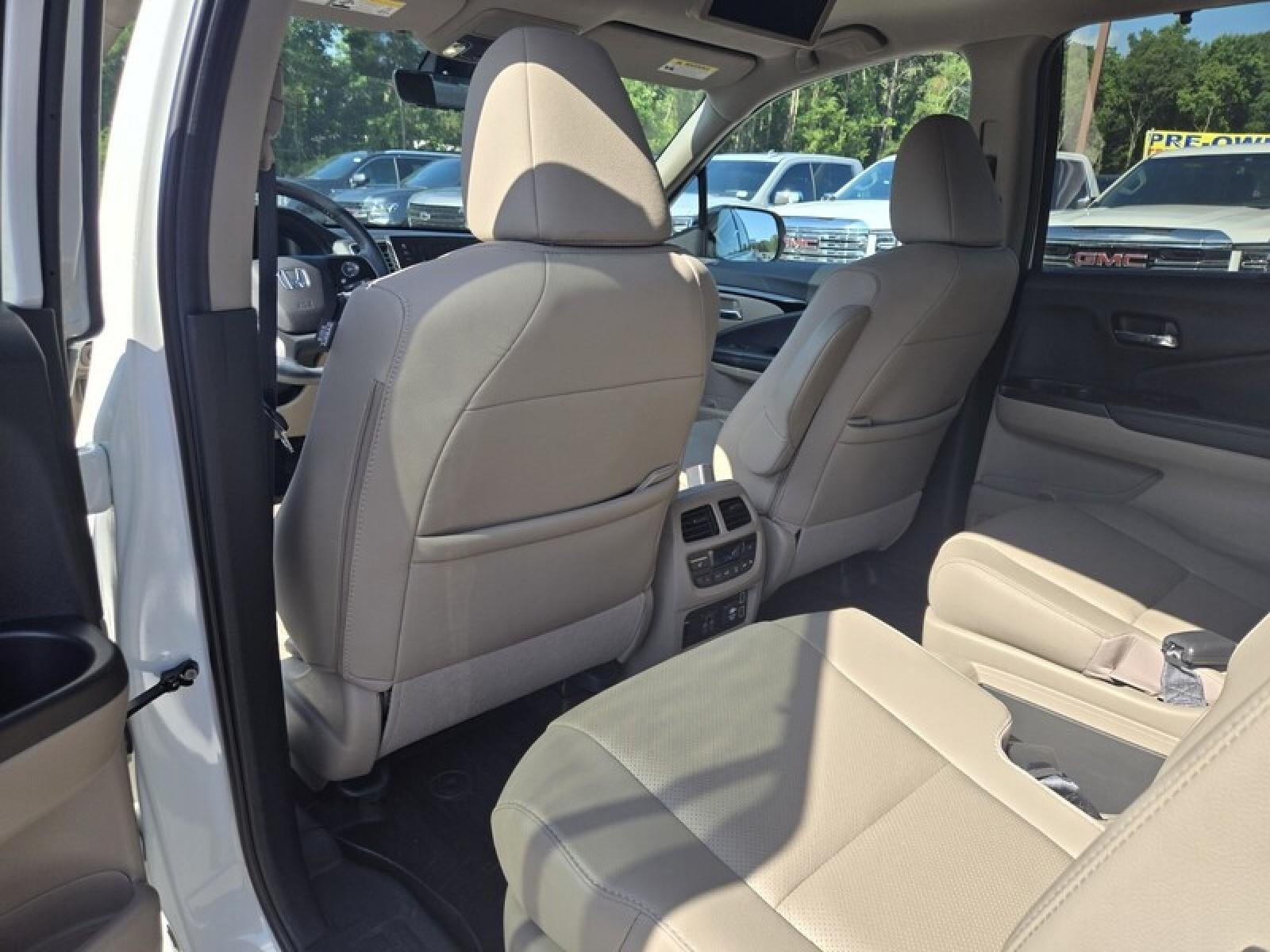 2022 Honda Pilot Elite