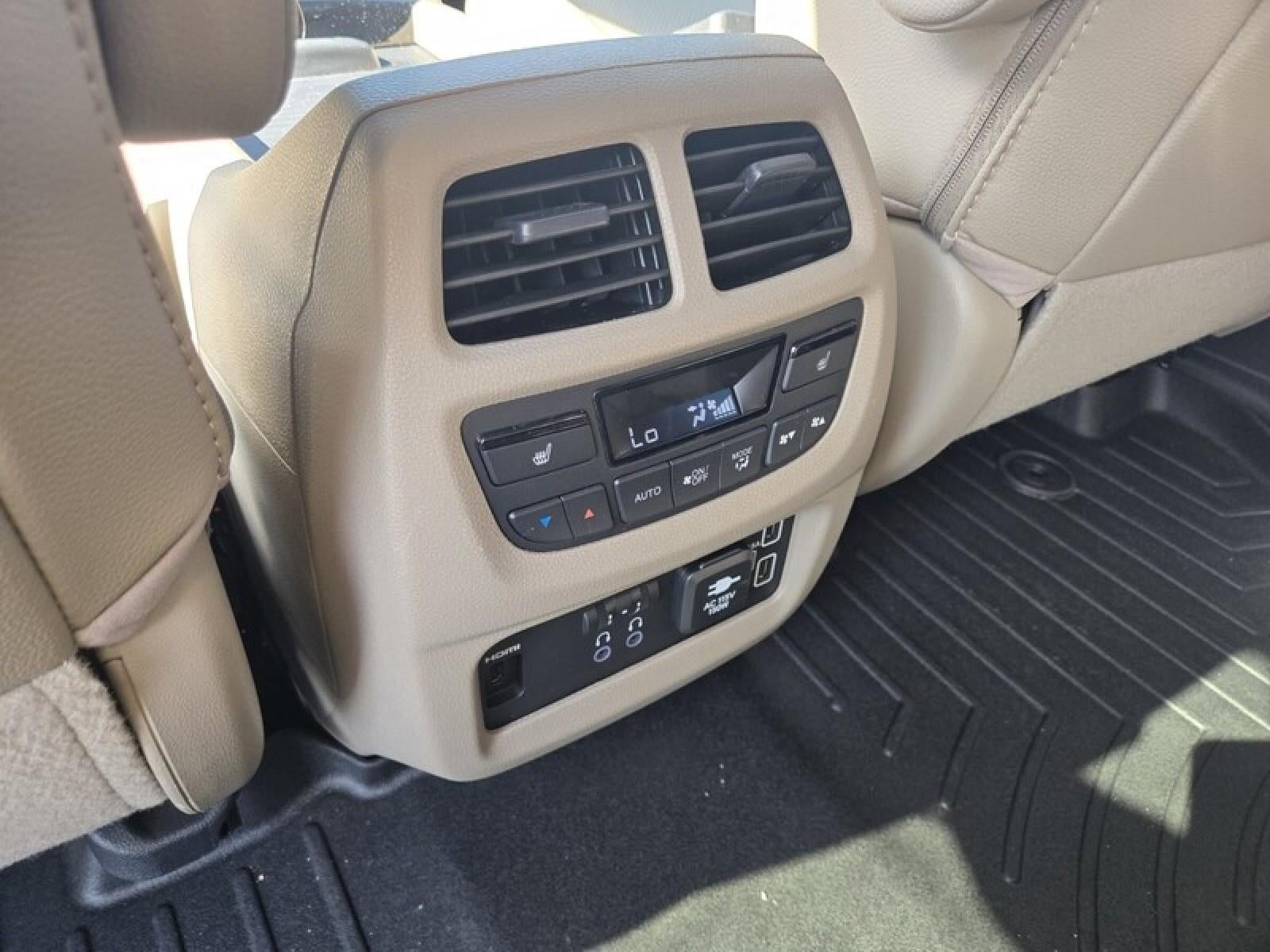 2022 Honda Pilot Elite
