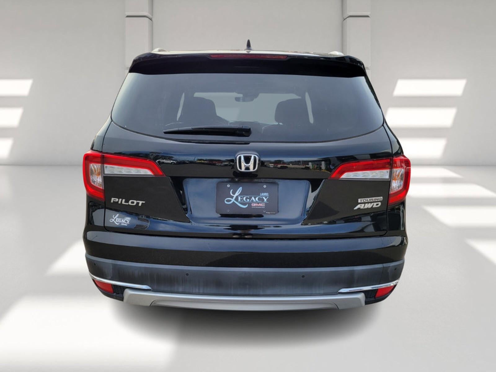 2021 Honda Pilot Touring 8-Passenger
