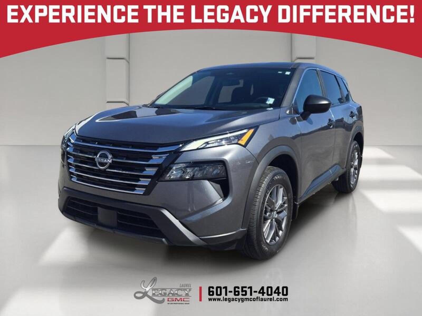 2025 Nissan Rogue S FWD's photo