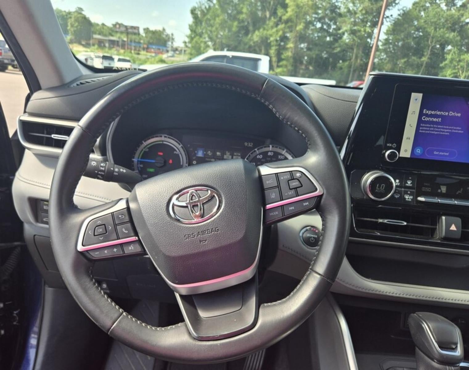 2023 Toyota Highlander Hybrid LE