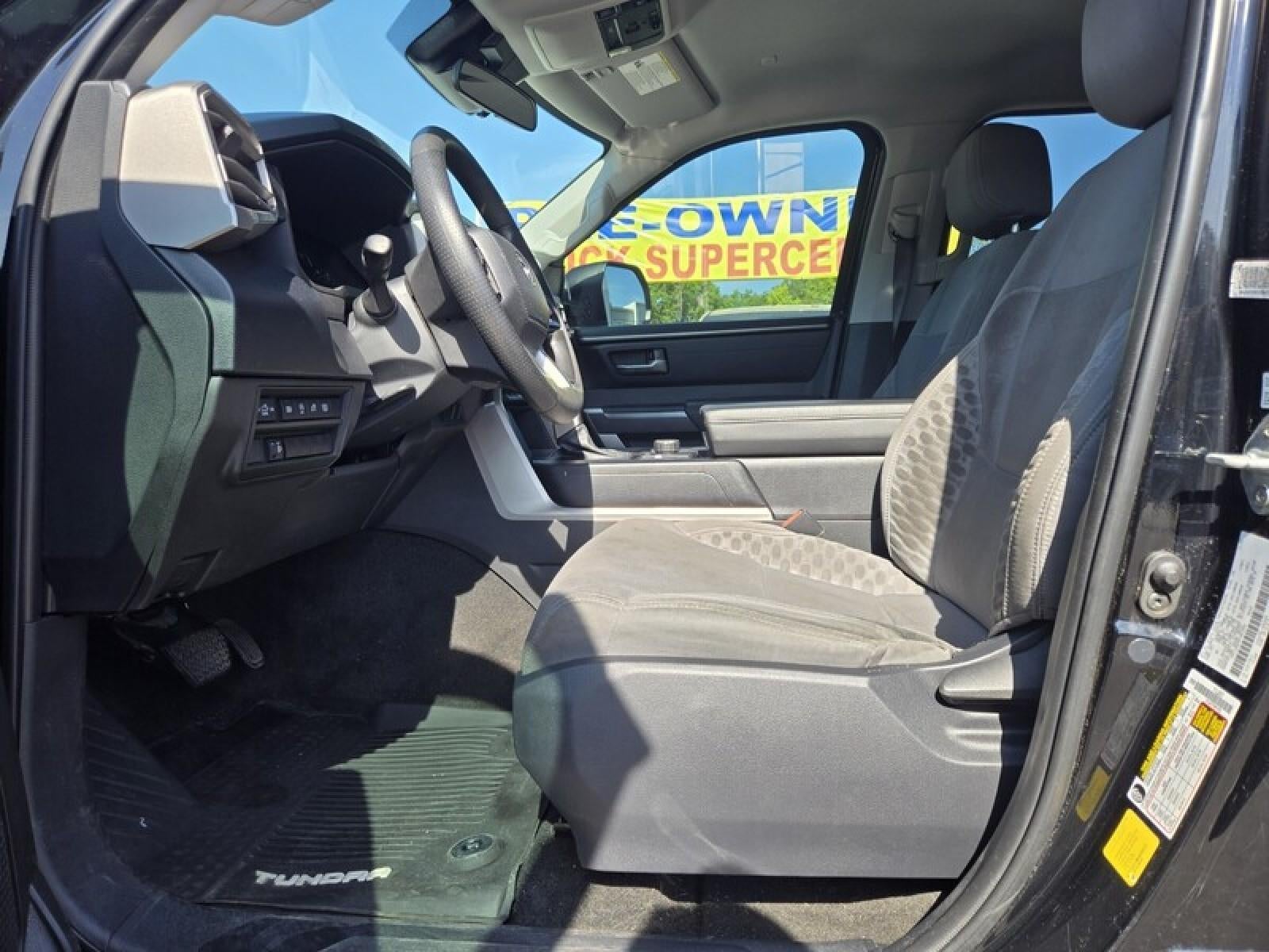 2023 Toyota Tundra 4WD SR5