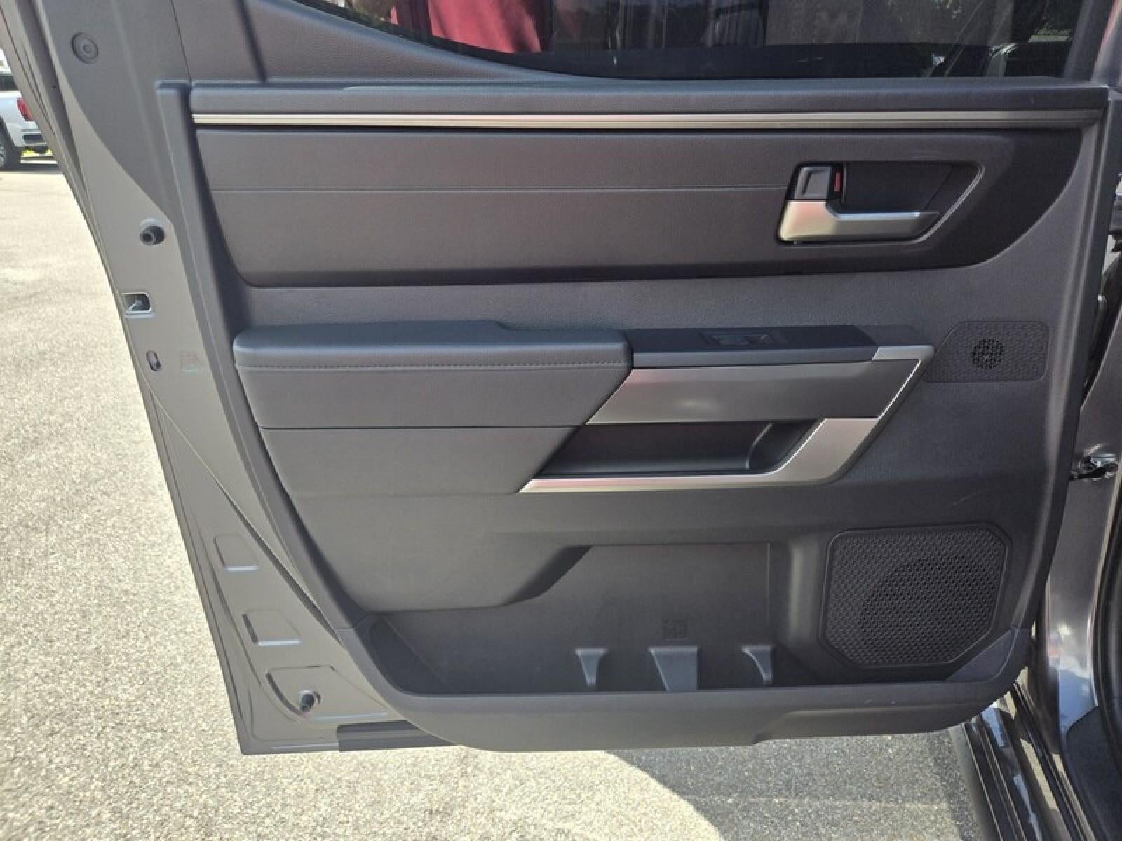 2025 Toyota Tundra 4WD SR