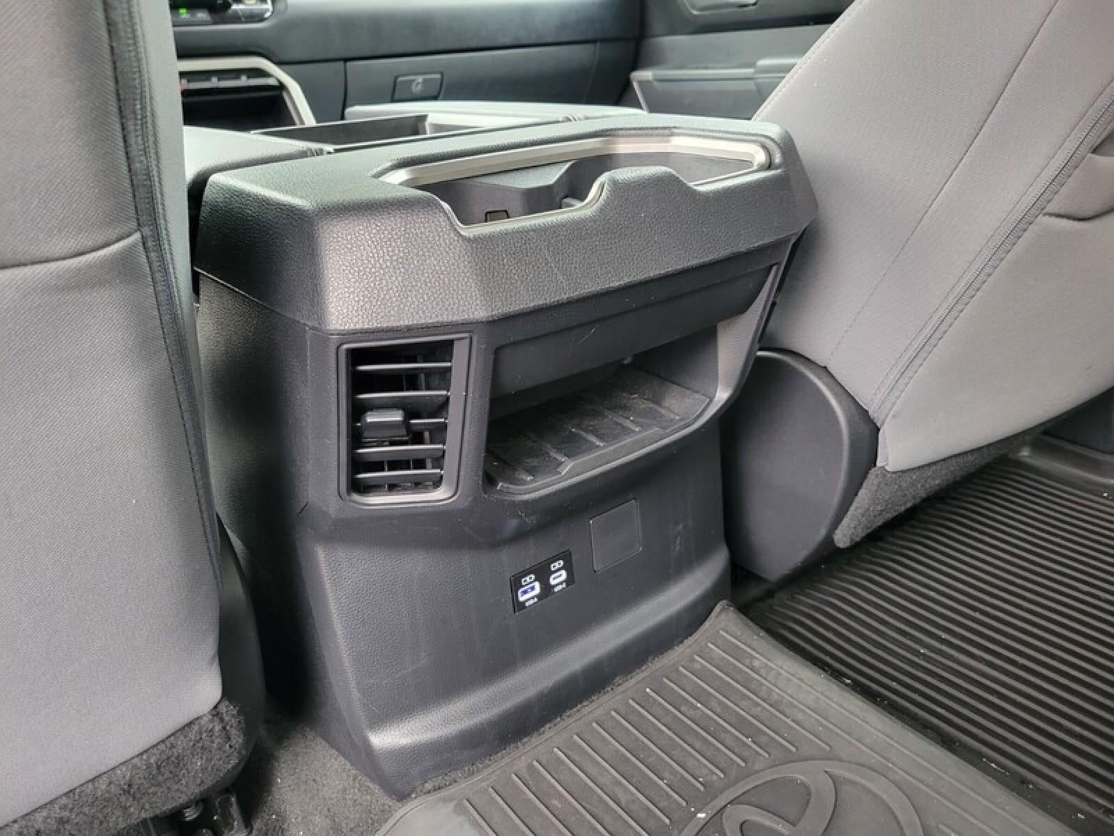 2023 Toyota Tundra 4WD SR5