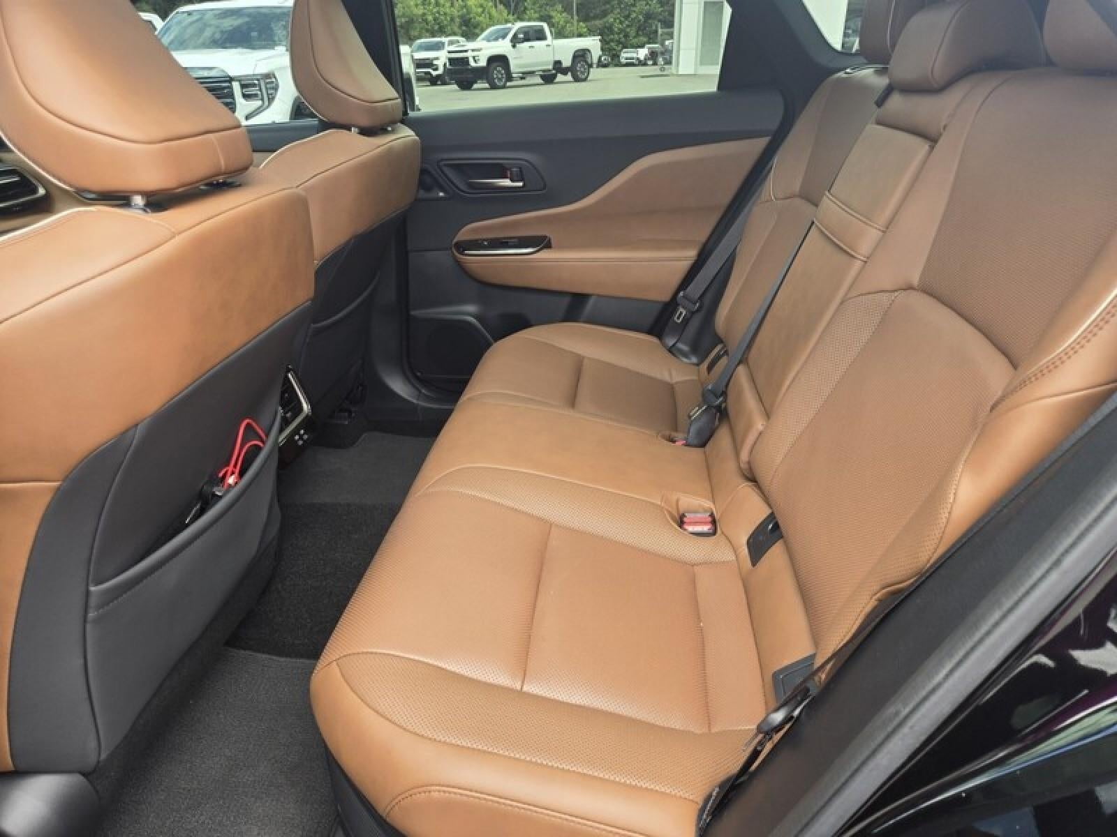 2025 Toyota Crown Signia XLE
