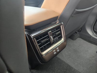 2025 Toyota Crown Signia XLE